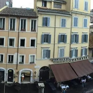 Apartment Al Portico D'ottavia, Rome