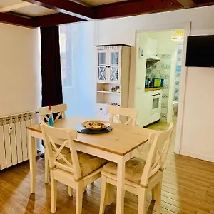Apartment Maelle Trastevere, Rome