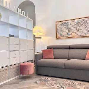 https://glamour-liberty-apartment-sabotino38.italymilanhotels.net
